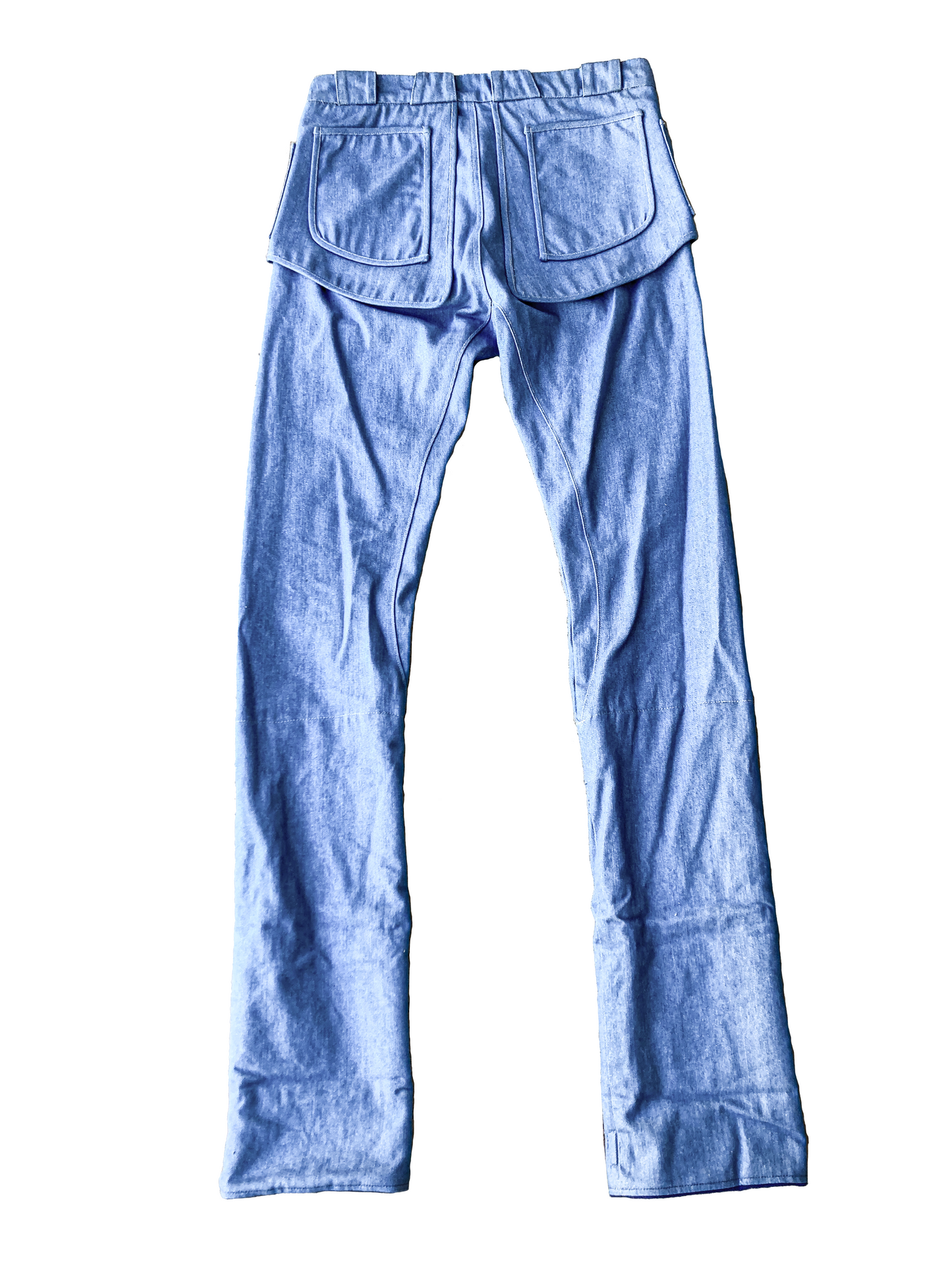 Ultra-Magnetic Extreme Cuff Jeans